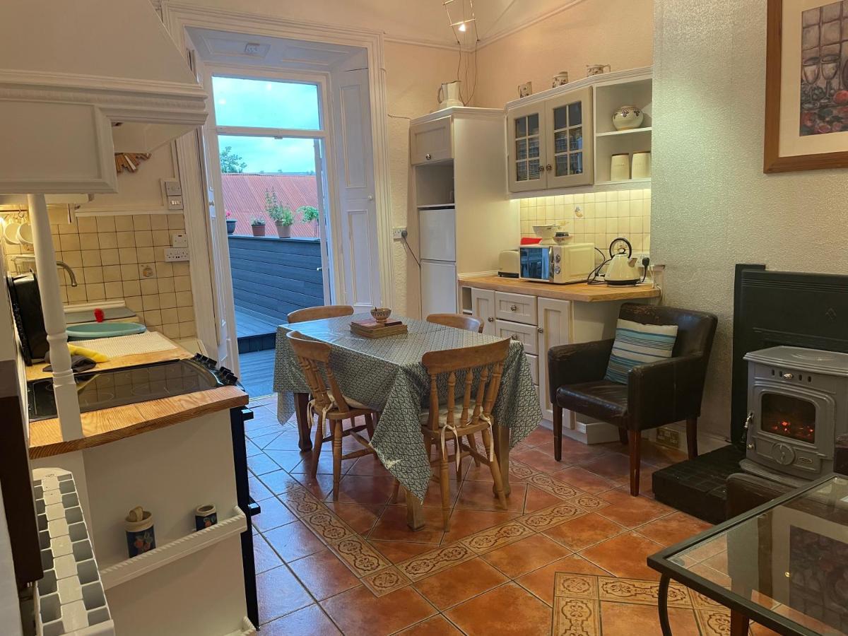 Parisian Style Townhouse Villa Carrick on Shannon Eksteriør billede