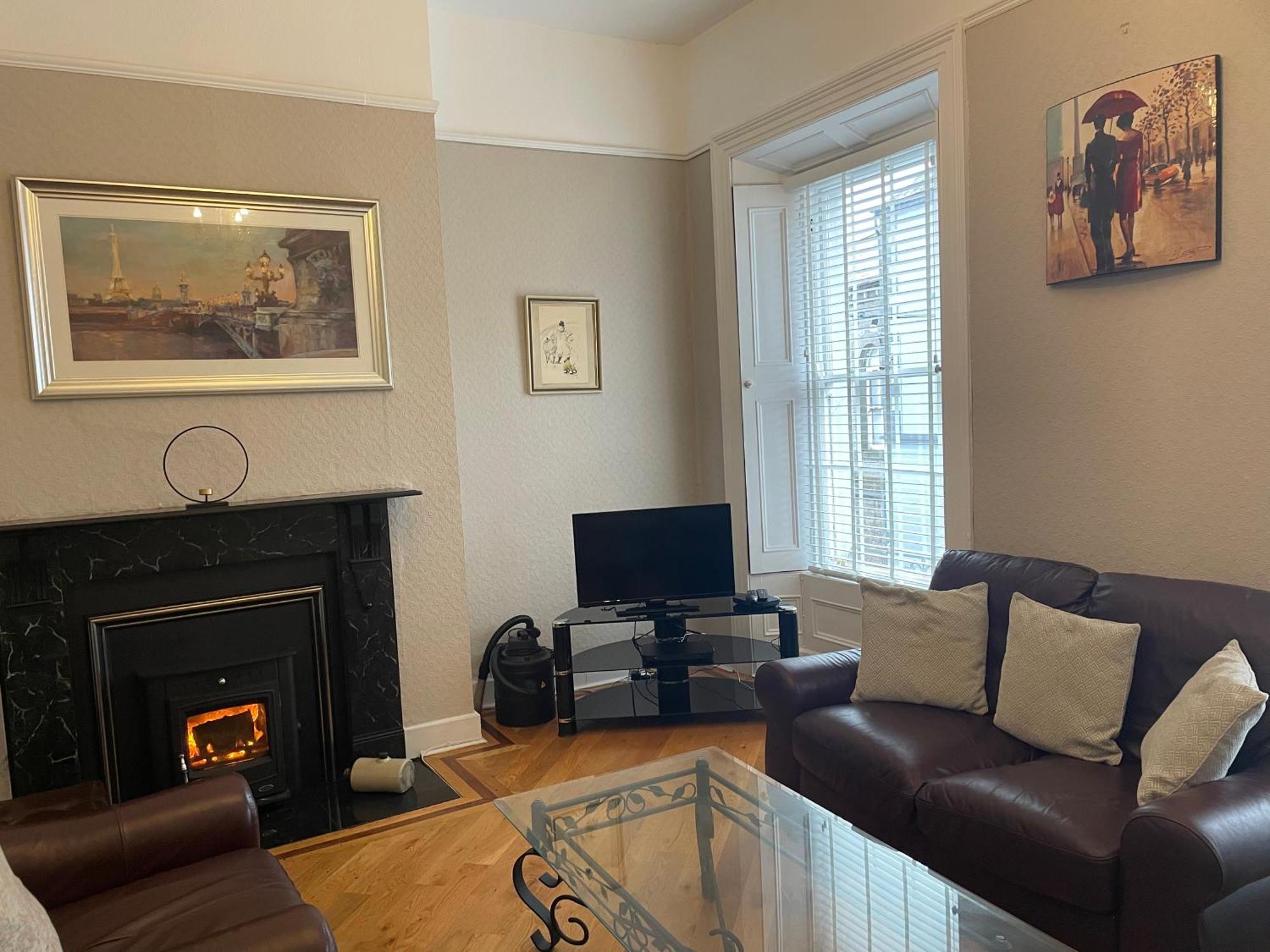 Parisian Style Townhouse Villa Carrick on Shannon Eksteriør billede