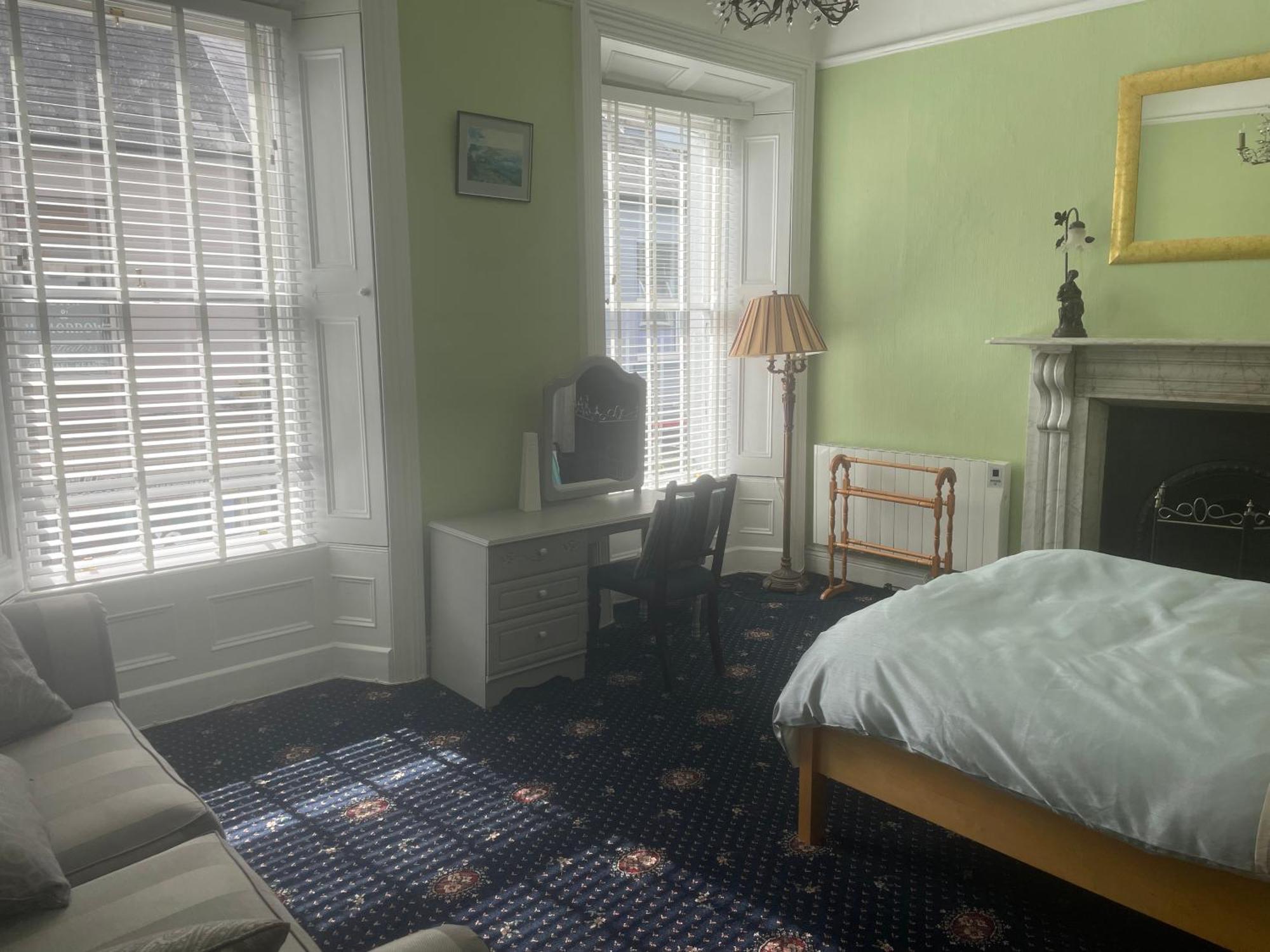 Parisian Style Townhouse Villa Carrick on Shannon Eksteriør billede
